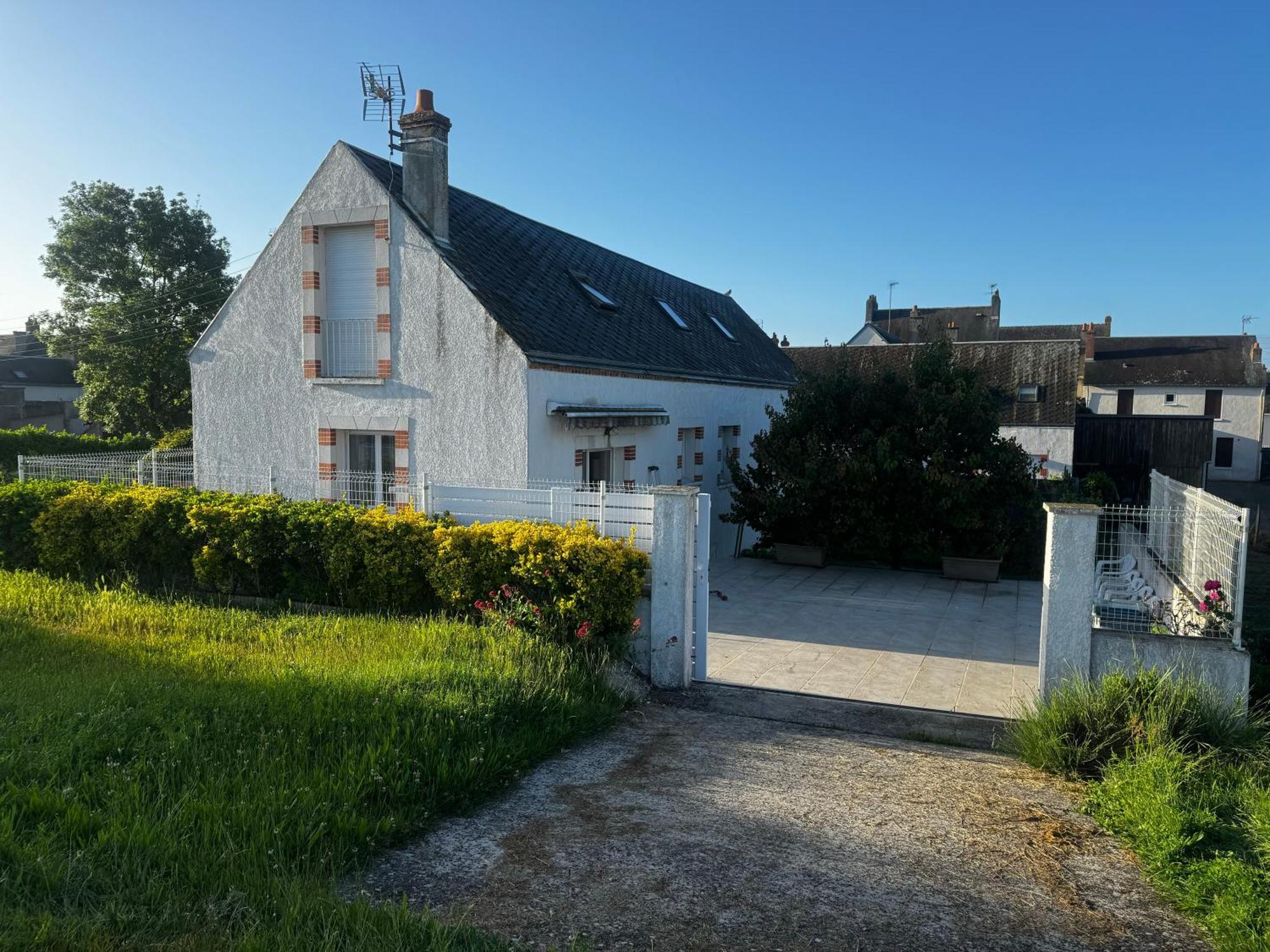 Maison De Bord De Loire Sully-sur-Loire Exterior foto